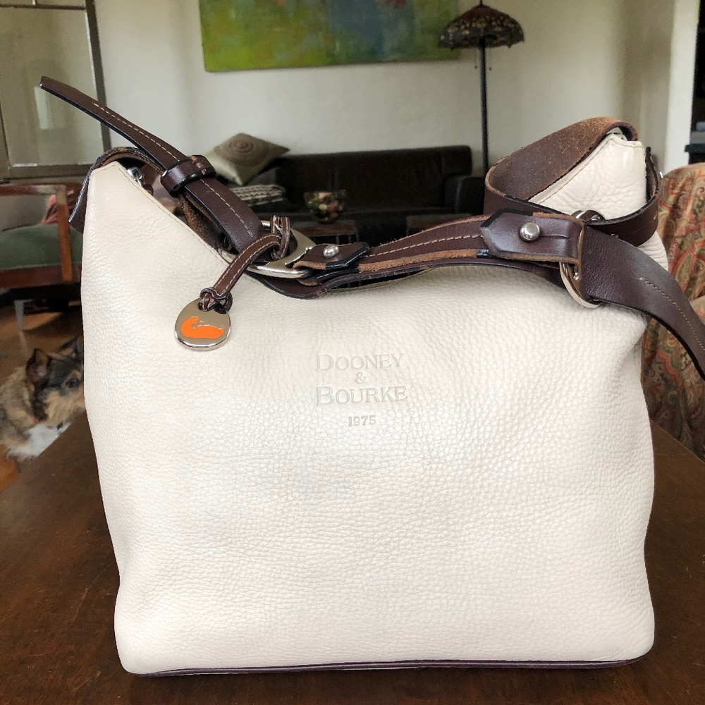 LARGE DOONEY & BOURKEPEBBLE LEATHER CREAM HOBO BAG